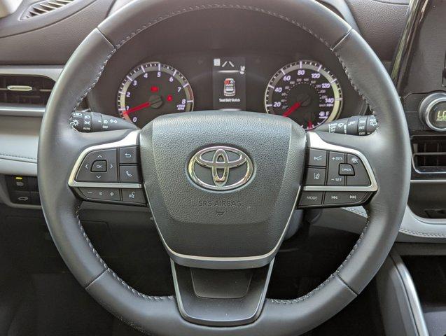 2022 Toyota Highlander Vehicle Photo in San Antonio, TX 78230
