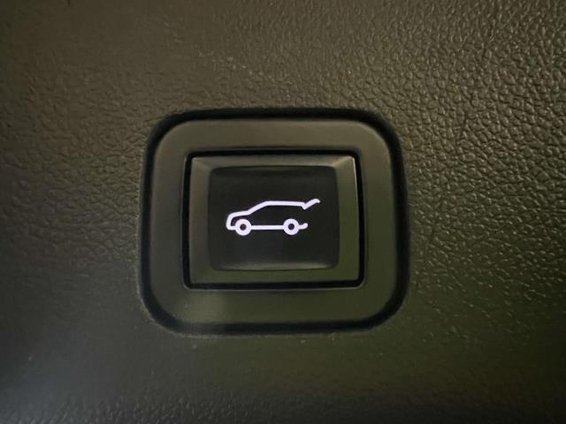 2021 Chevrolet Suburban Vehicle Photo in Roslyn, NY 11576