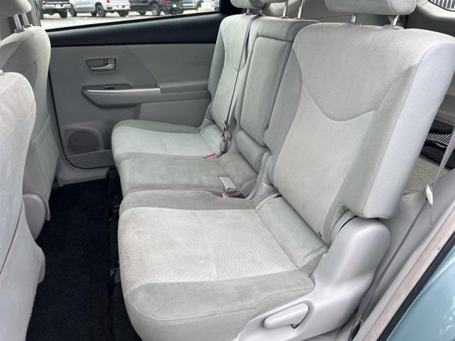 2014 Toyota Prius v Vehicle Photo in GREEN BAY, WI 54304-5303