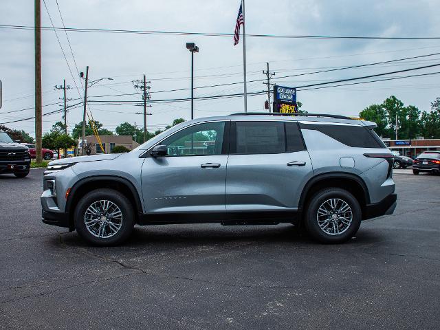 2025 Chevrolet Traverse Vehicle Photo in MADISON, IN 47250-1611