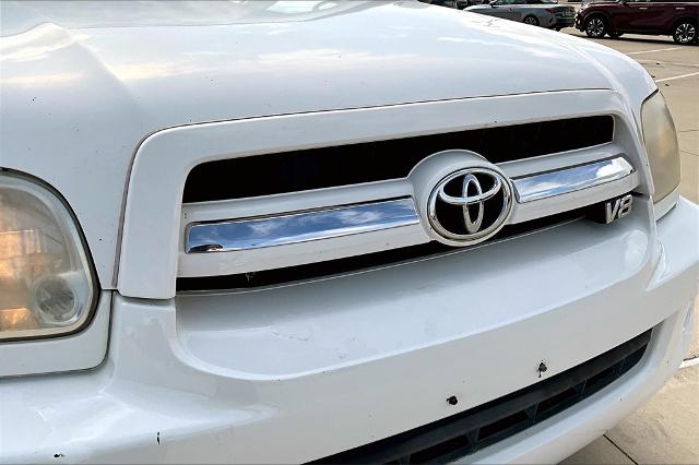 2006 Toyota Sequoia Vehicle Photo in Grapevine, TX 76051