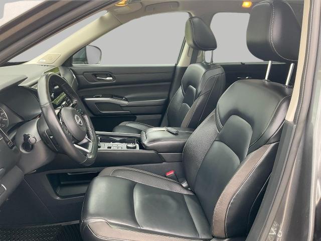 2021 Jeep Grand Cherokee L Vehicle Photo in Kaukauna, WI 54130
