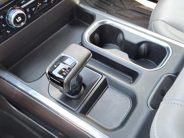 2023 GMC Sierra 1500 Vehicle Photo in DENTON, TX 76210-9321