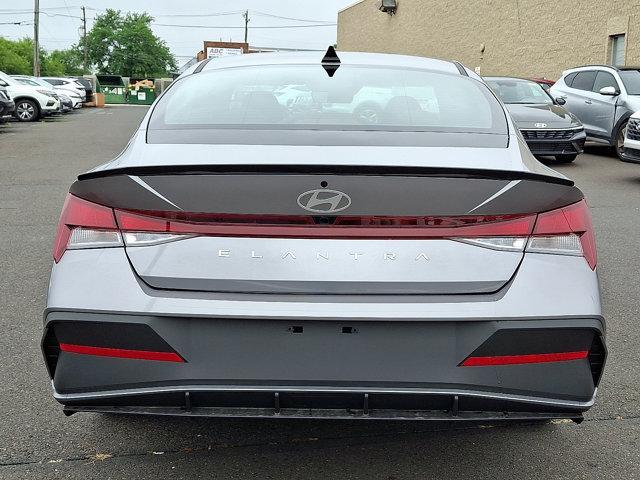 2025 Hyundai ELANTRA Vehicle Photo in Philadelphia, PA 19116