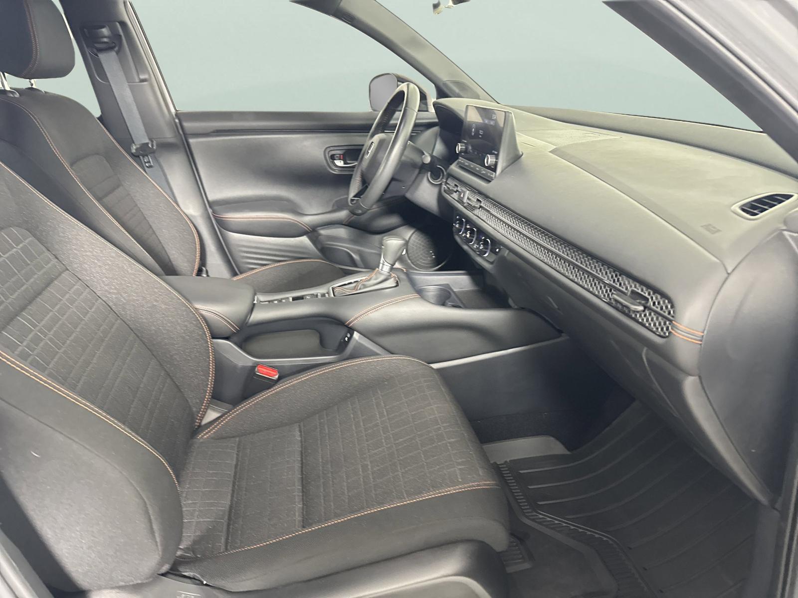 2024 Honda HR-V Vehicle Photo in GEORGETOWN, TX 78626-7508