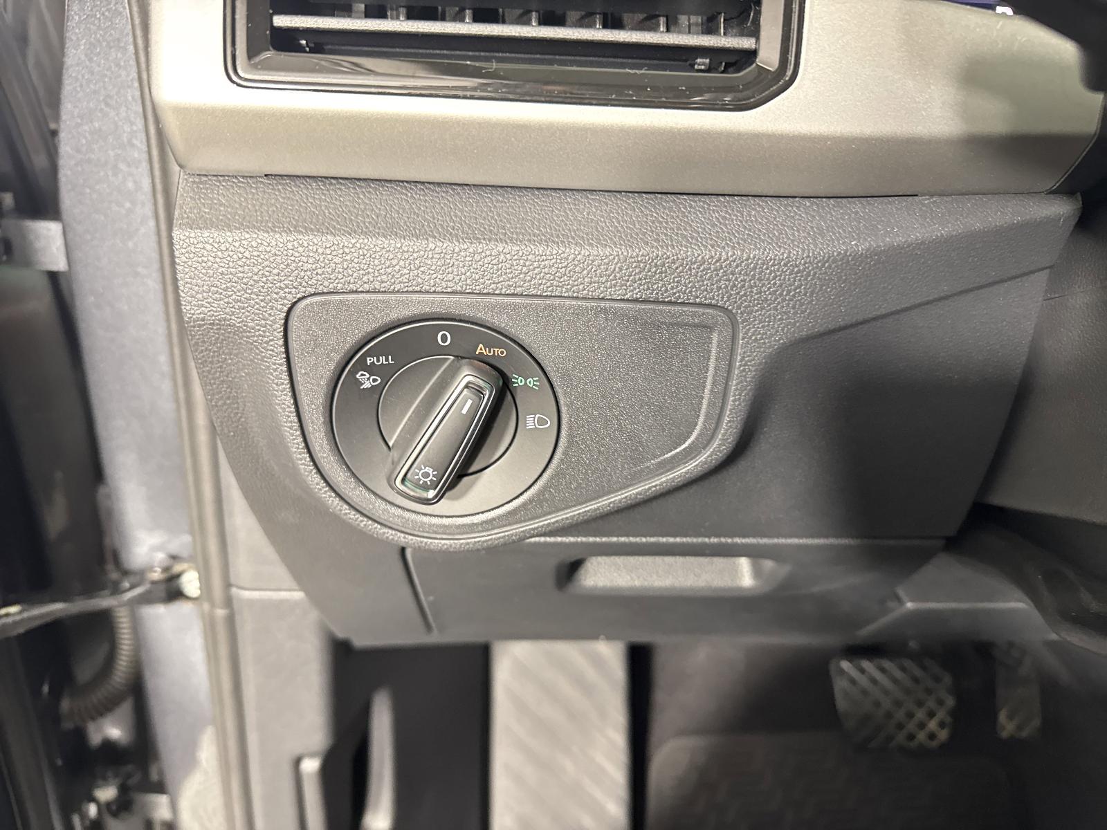 2023 Volkswagen Atlas Vehicle Photo in Georgetown, TX 78626