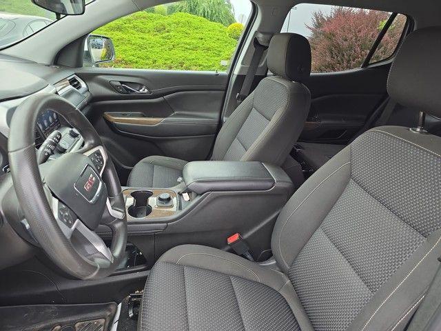 2023 GMC Acadia Vehicle Photo in Pleasant Hills, PA 15236