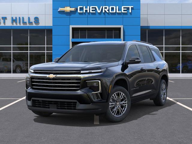 2025 Chevrolet Traverse Vehicle Photo in Roslyn, NY 11576