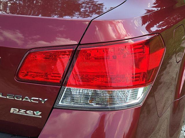 2011 Subaru Legacy Vehicle Photo in WATERTOWN, CT 06795-3318