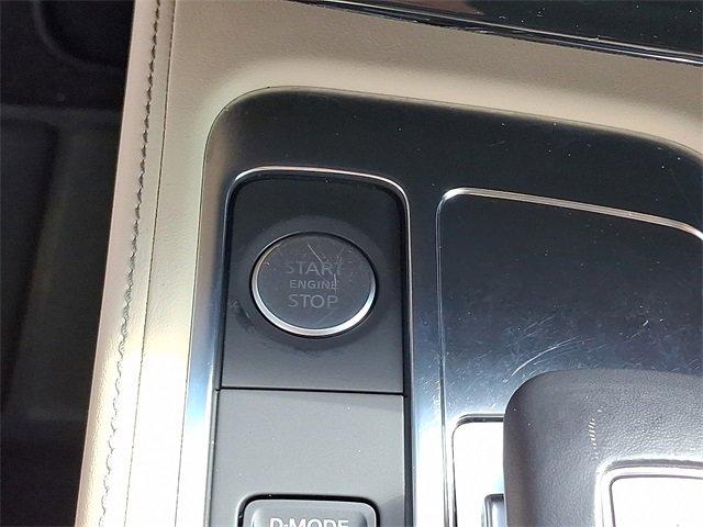 2022 INFINITI QX60 Vehicle Photo in Willow Grove, PA 19090