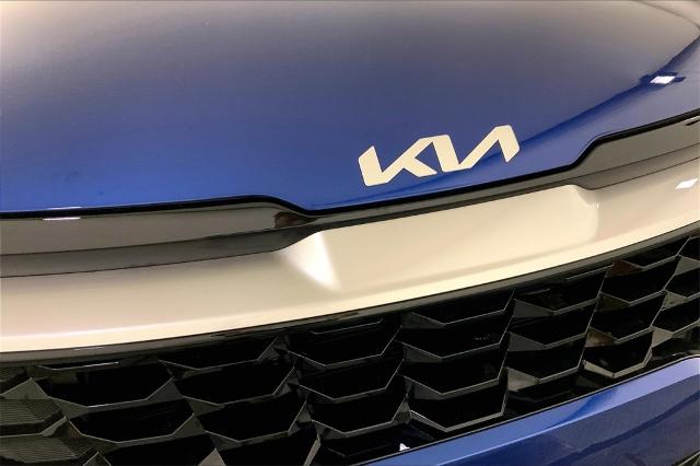 2024 Kia Sportage Vehicle Photo in Lees Summit, MO 64086