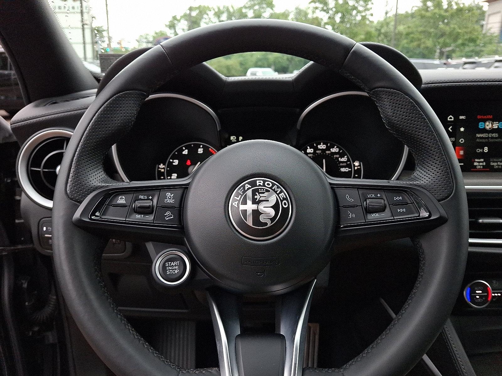 2022 Alfa Romeo Stelvio Vehicle Photo in Willow Grove, PA 19090