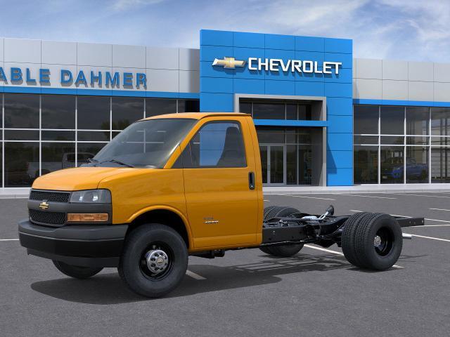 2025 Chevrolet Express Commercial Cutaway Vehicle Photo in TOPEKA, KS 66609-0000