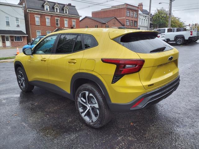 2025 Chevrolet Trax Vehicle Photo in INDIANA, PA 15701-1897