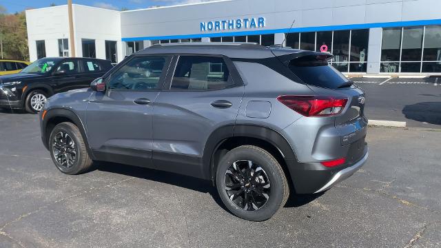 2022 Chevrolet Trailblazer Vehicle Photo in MOON TOWNSHIP, PA 15108-2571