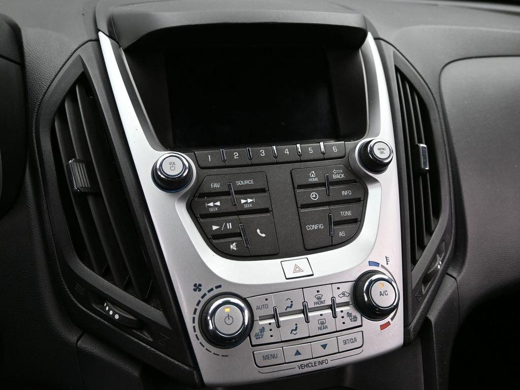 2017 Chevrolet Equinox Vehicle Photo in Cedar Rapids, IA 52402
