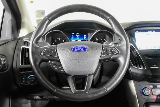 2017 Ford Focus Vehicle Photo in Puyallup, WA 98371