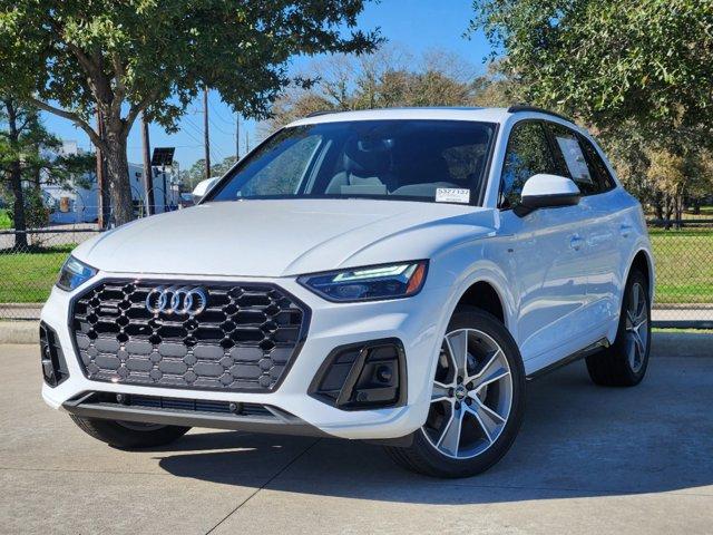 2025 Audi Q5 Vehicle Photo in HOUSTON, TX 77090