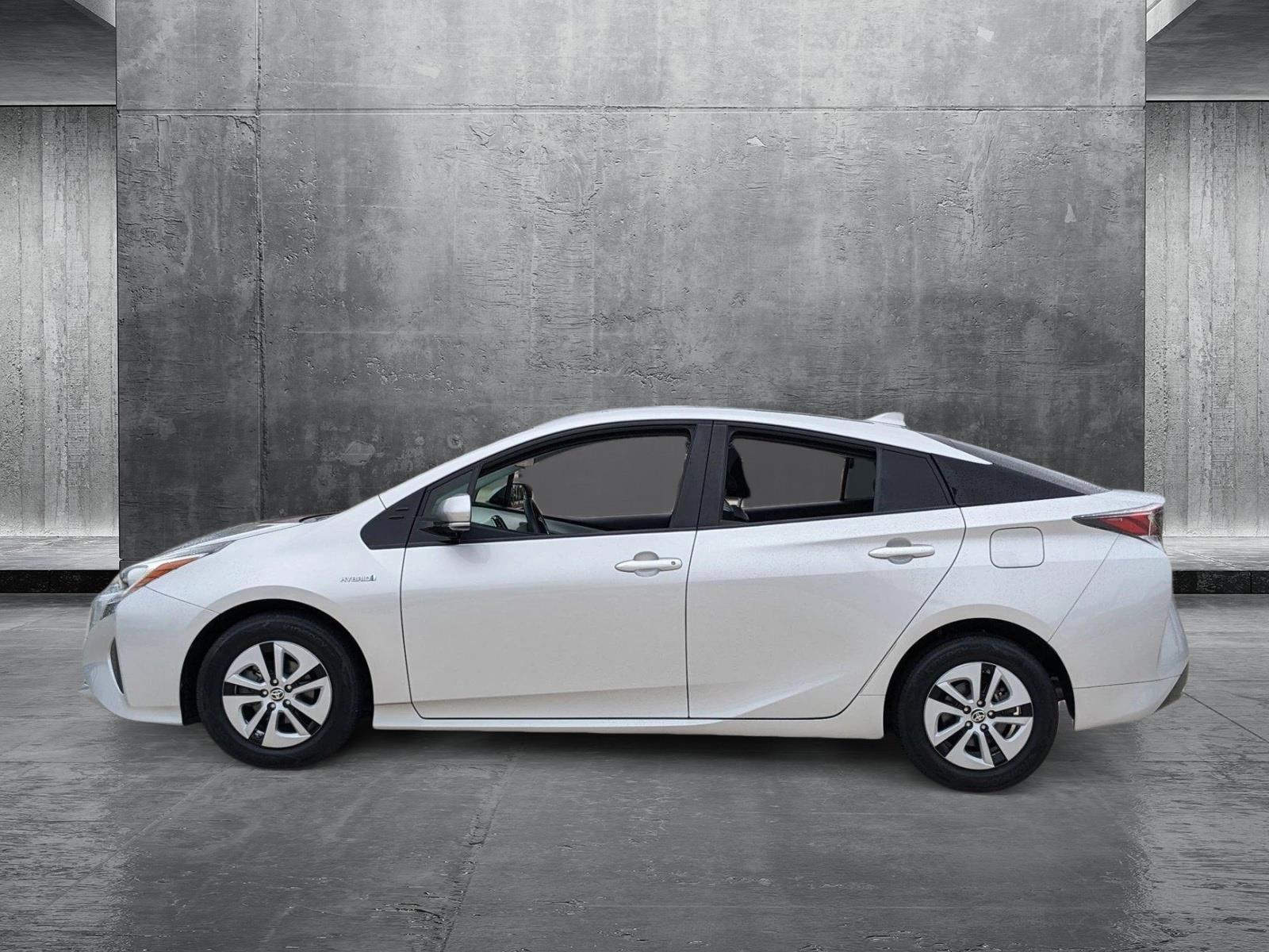 2018 Toyota Prius Vehicle Photo in Davie, FL 33331