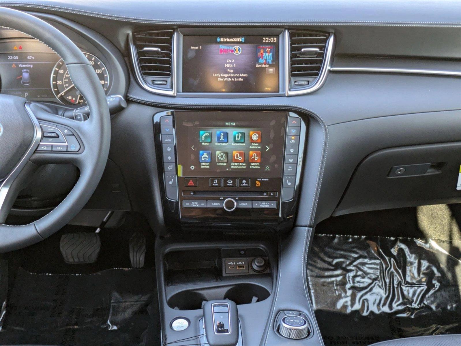 2025 INFINITI QX50 Vehicle Photo in Tustin, CA 92782