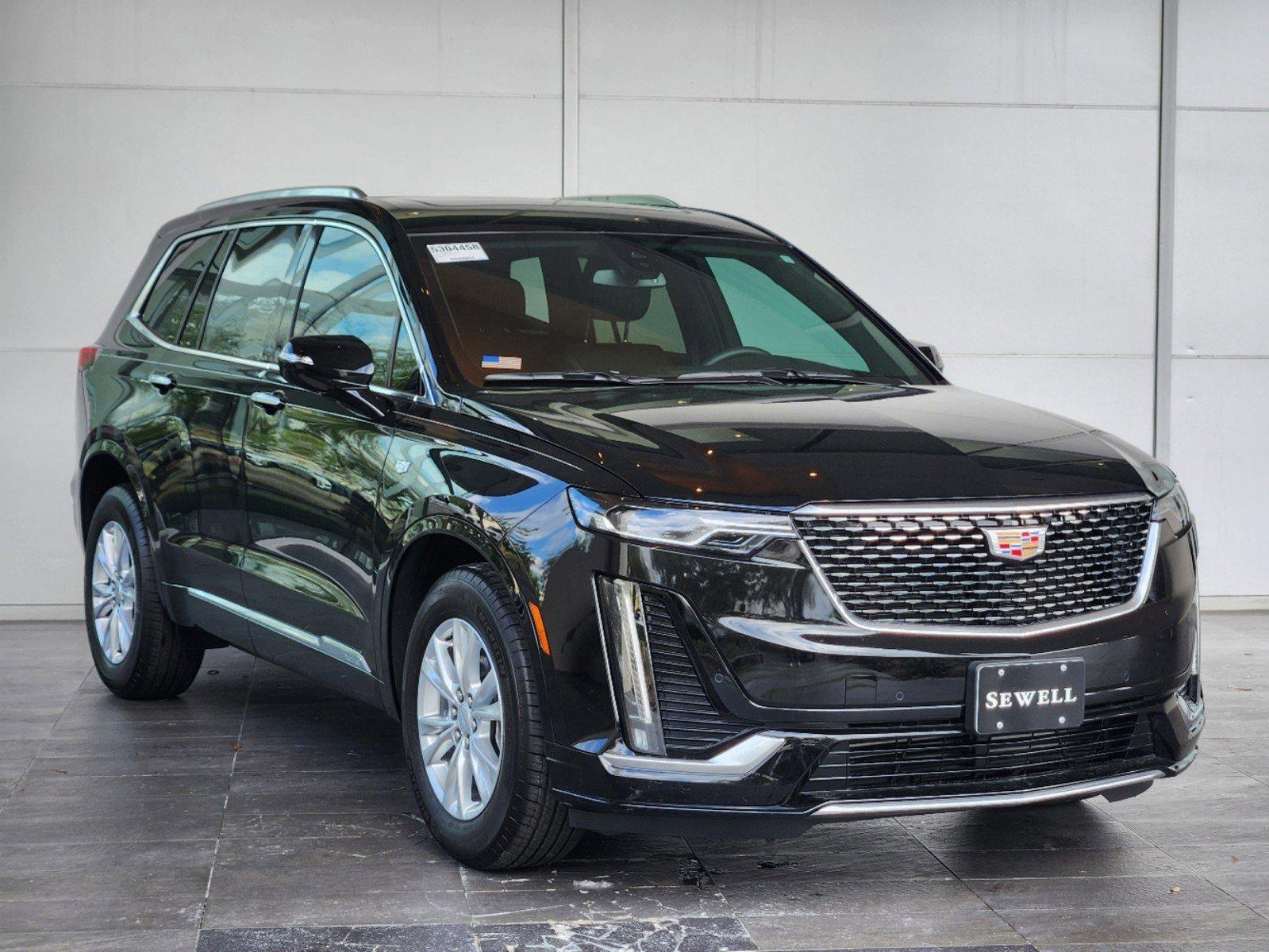 2025 Cadillac XT6 Vehicle Photo in HOUSTON, TX 77079-1502