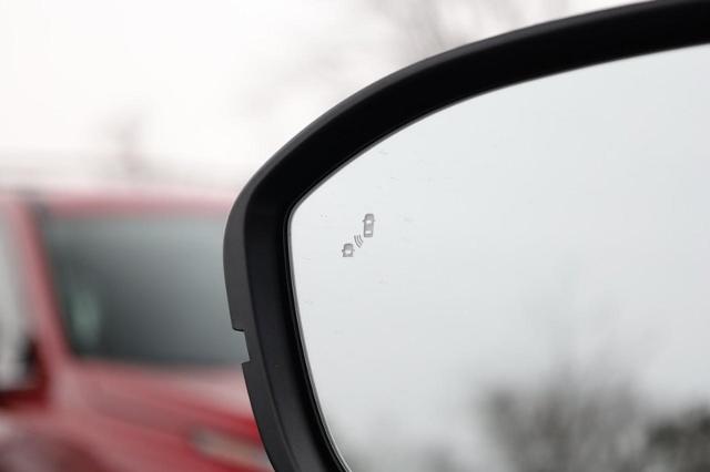 2025 Nissan Pathfinder Vehicle Photo in Ballwin, MO 63011