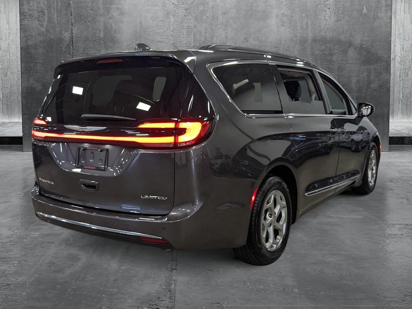 2022 Chrysler Pacifica Vehicle Photo in Pompano Beach, FL 33064