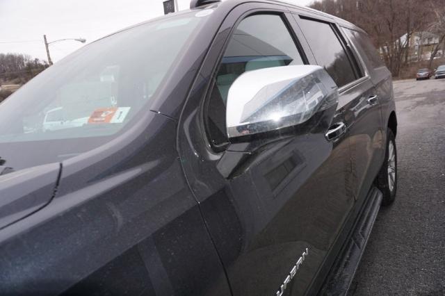 2025 Chevrolet Suburban Vehicle Photo in FAIRMONT, WV 26554-2318