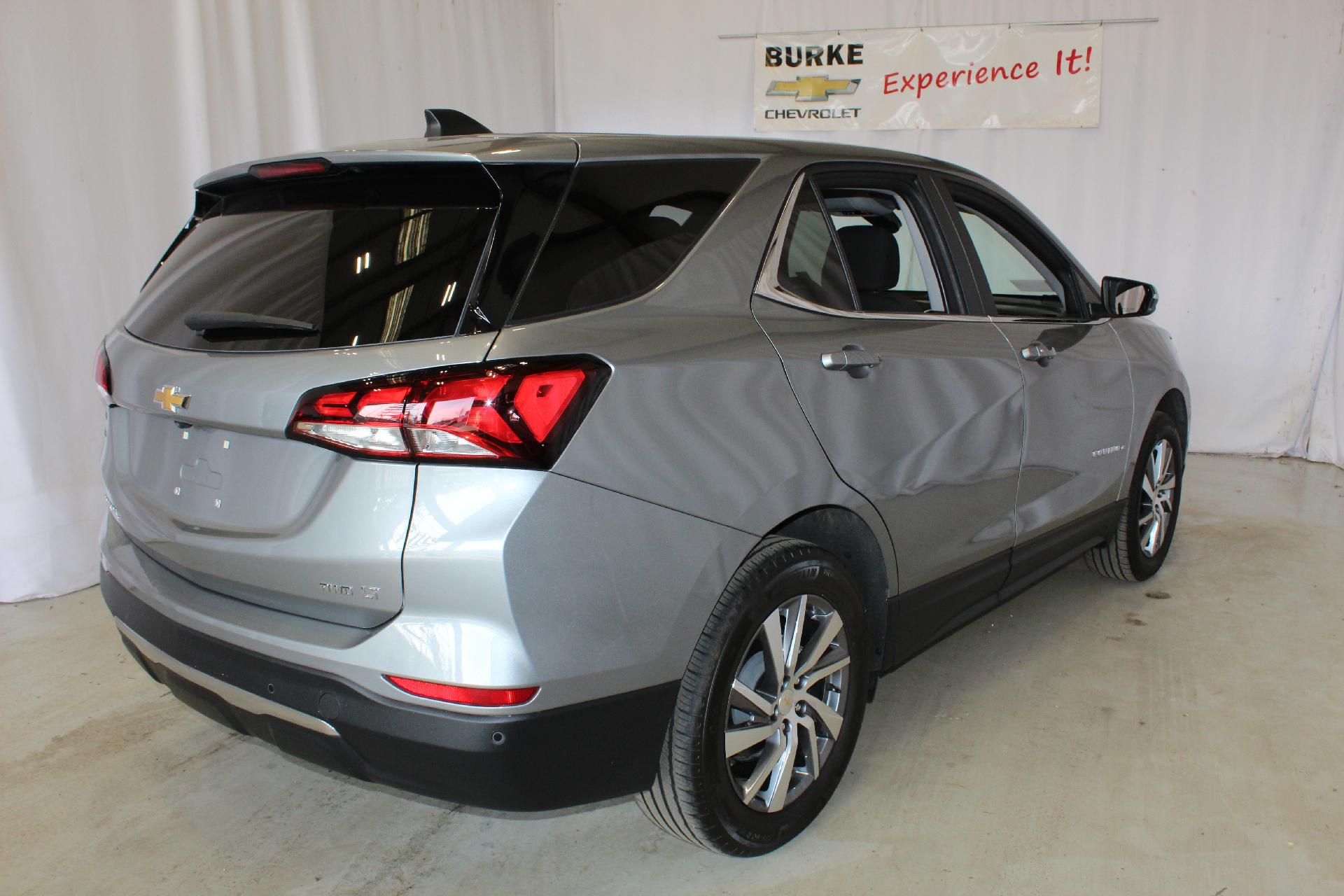 2023 Chevrolet Equinox Vehicle Photo in NORTHAMPTON, MA 01060-1120