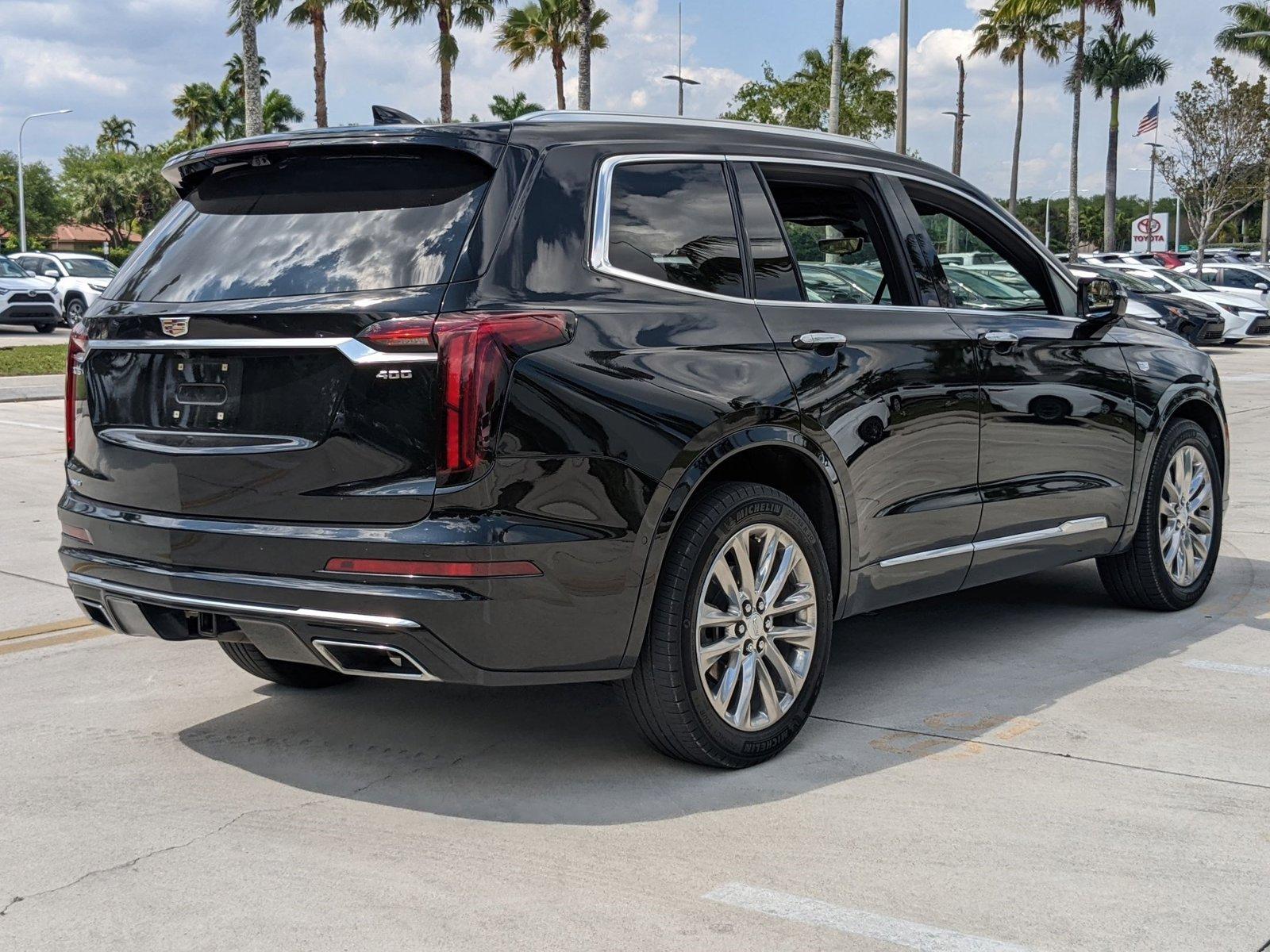 2023 Cadillac XT6 Vehicle Photo in Davie, FL 33331