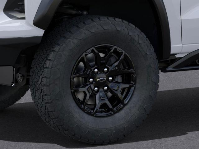 2025 Chevrolet Colorado Vehicle Photo in Roslyn, NY 11576