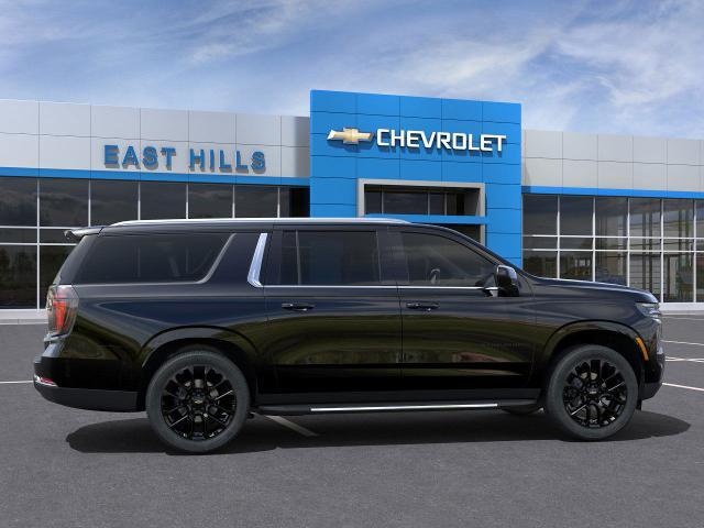 2025 Chevrolet Suburban Vehicle Photo in Roslyn, NY 11576