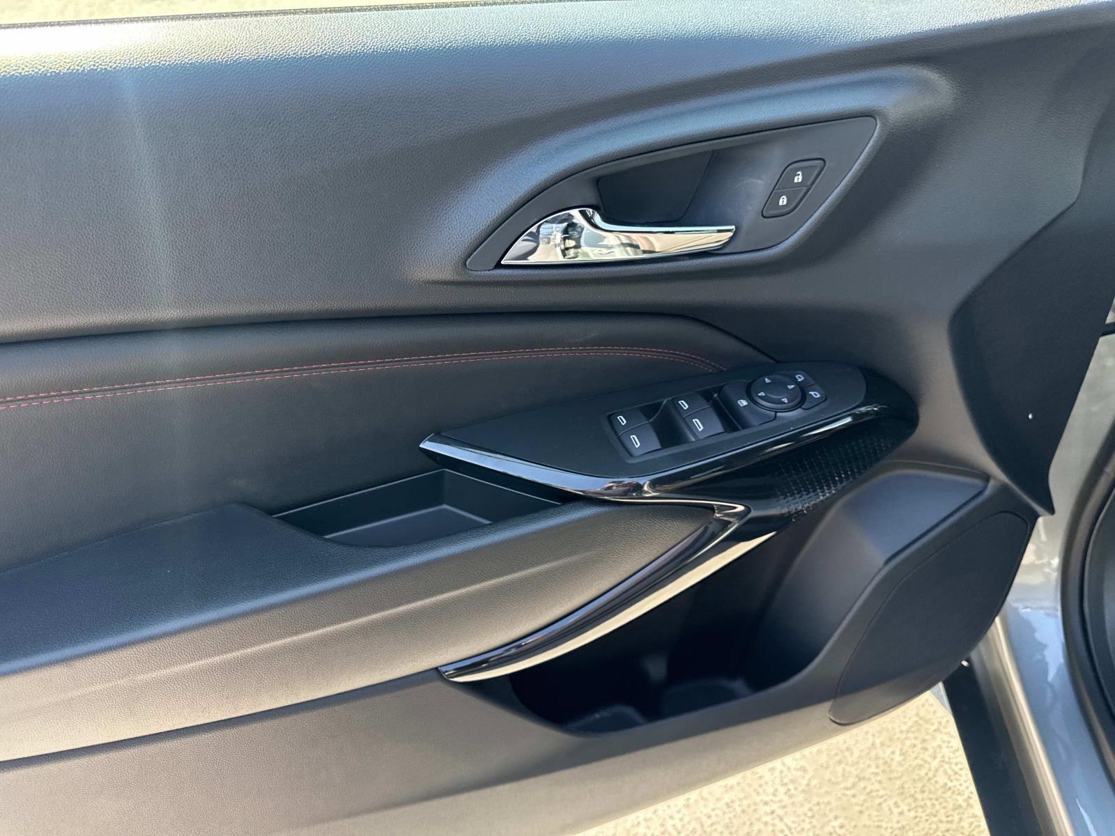 2025 Chevrolet Trax Vehicle Photo in LOS ANGELES, CA 90007-3794