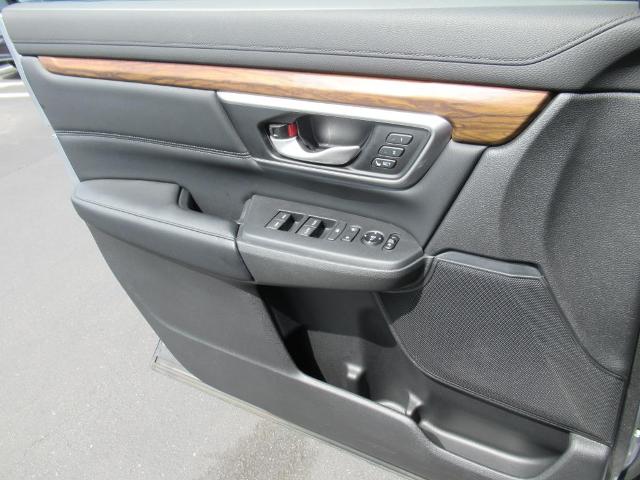2017 Honda CR-V Vehicle Photo in LEESBURG, FL 34788-4022