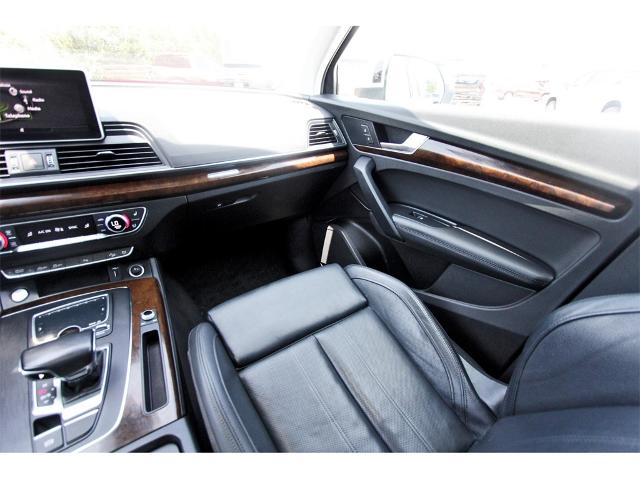 2019 Audi Q5 Vehicle Photo in ROSENBERG, TX 77471-5675
