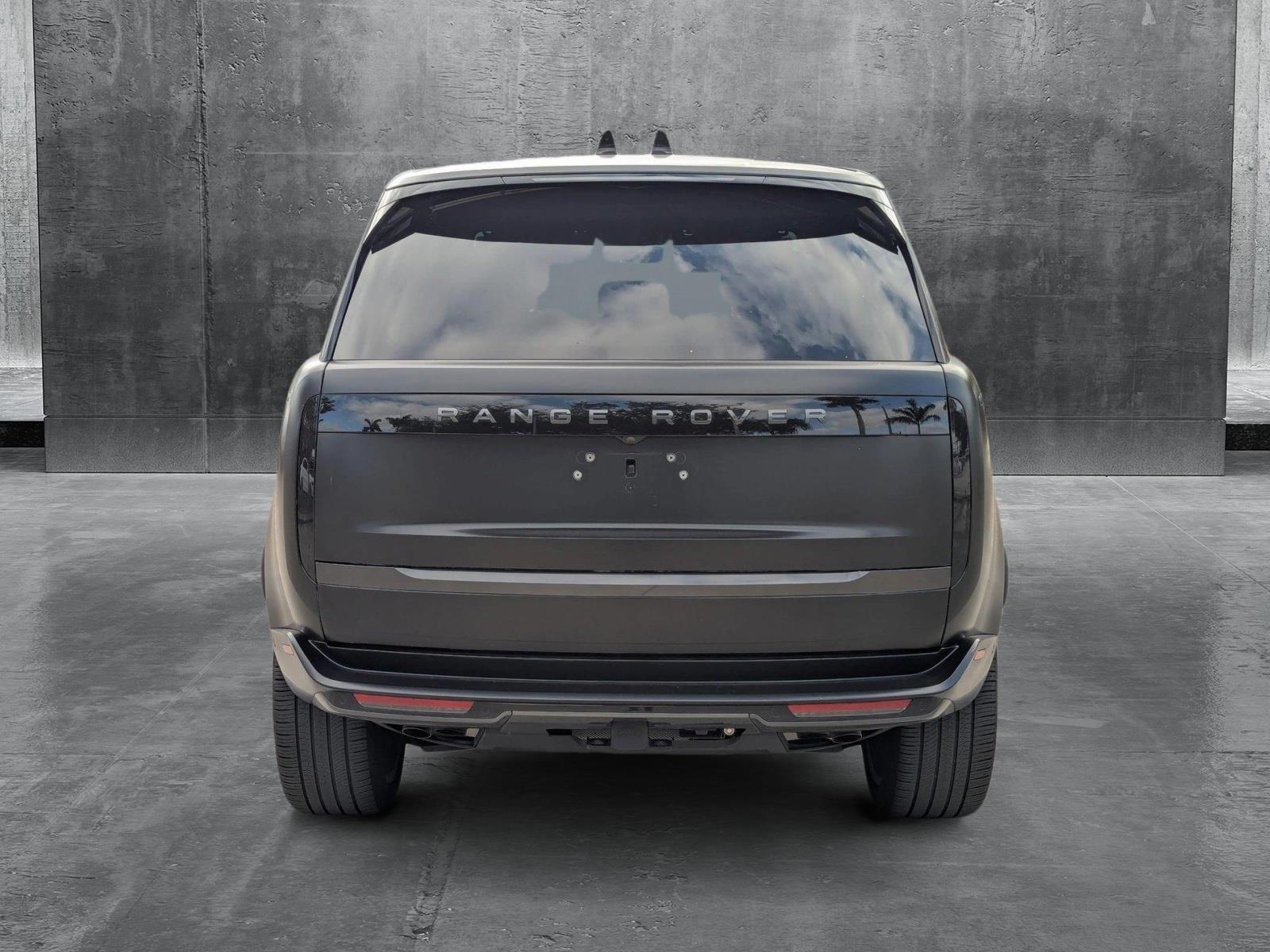2024 Land Rover Range Rover Vehicle Photo in Pembroke Pines , FL 33027