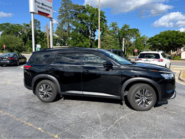 2022 Nissan Pathfinder Vehicle Photo in Savannah, GA 31419