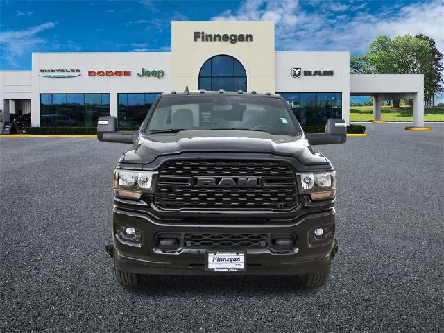 2024 Ram 3500 Vehicle Photo in ROSENBERG, TX 77471