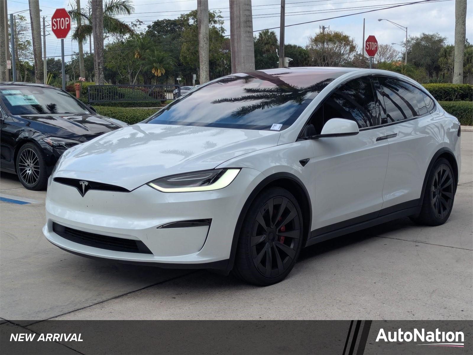 2023 Tesla Model X Vehicle Photo in Coconut Creek, FL 33073