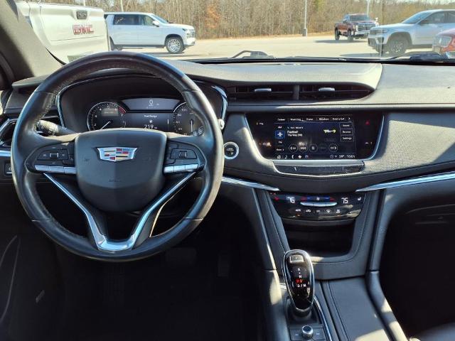 2021 Cadillac XT6 Vehicle Photo in EMPORIA, VA 23847-1235