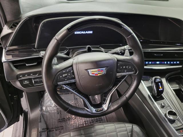 2024 Cadillac Escalade Vehicle Photo in NEENAH, WI 54956-2243