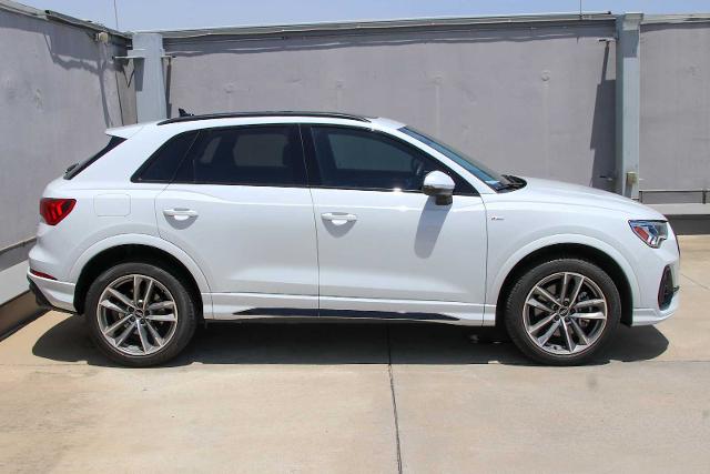 2024 Audi Q3 Vehicle Photo in SUGAR LAND, TX 77478