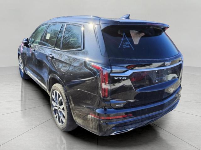 2024 Cadillac XT6 Vehicle Photo in GREEN BAY, WI 54303-3330