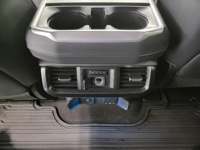 2024 Ford F-150 Vehicle Photo in Neenah, WI 54956