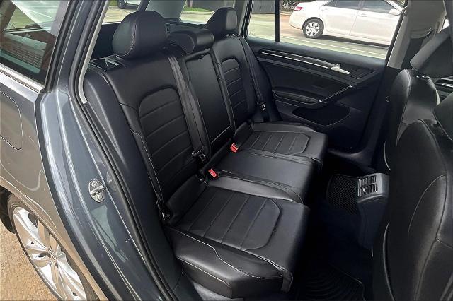 2015 Volkswagen Golf SportWagen Vehicle Photo in Houston, TX 77007