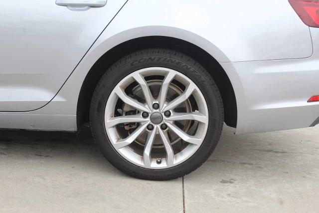 2019 Audi A4 Vehicle Photo in HOUSTON, TX 77090