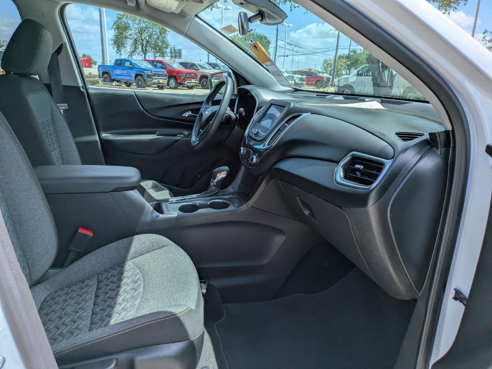 2023 Chevrolet Equinox Vehicle Photo in SELMA, TX 78154-1460