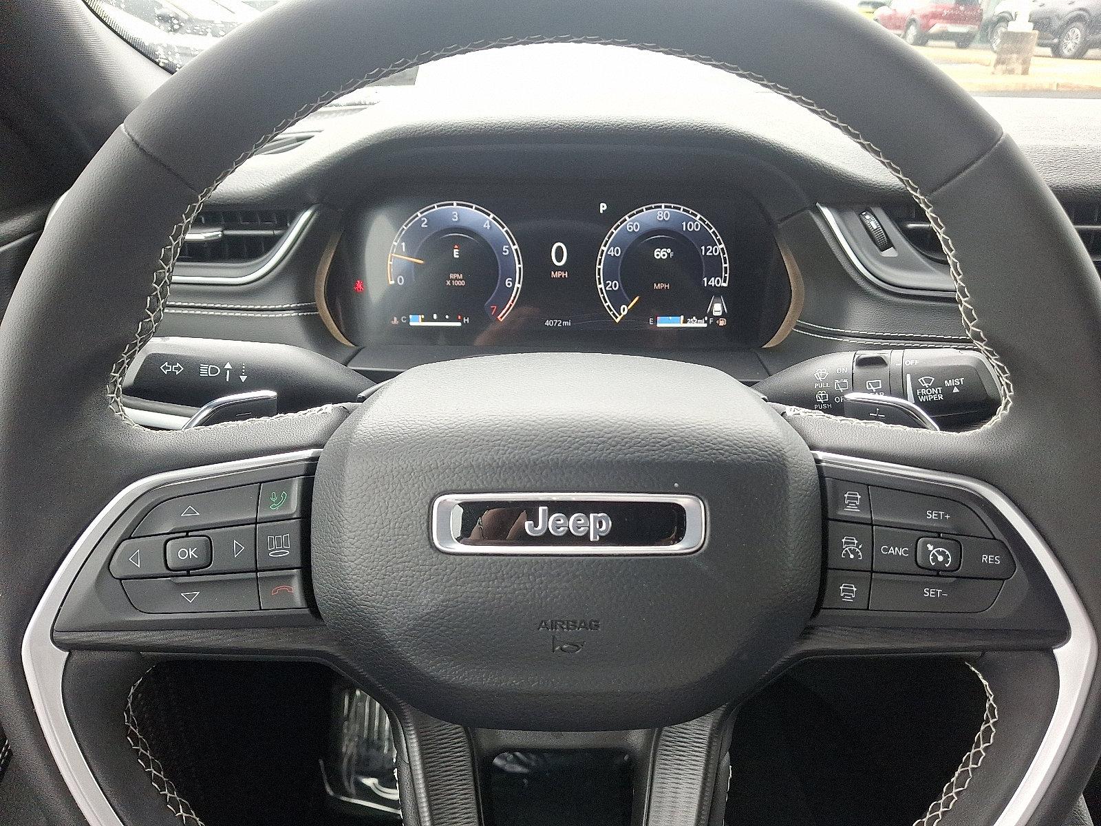 2024 Jeep Grand Cherokee Vehicle Photo in Harrisburg, PA 17111-1033