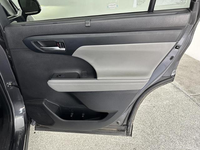 2022 Toyota Highlander Vehicle Photo in Grapevine, TX 76051