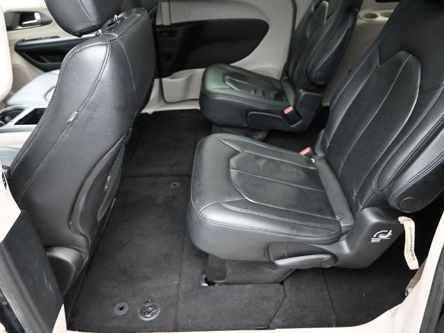 2021 Chrysler Pacifica Vehicle Photo in Cedar Rapids, IA 52402